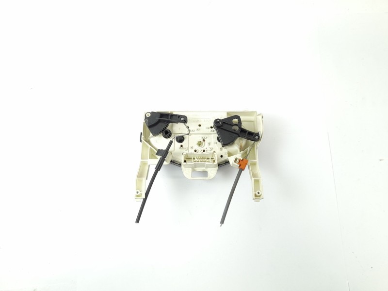 Recambio de mando calefaccion / aire acondicionado para renault trafic ii furgón (fl) 2.5 dti referencia OEM IAM W964098P  