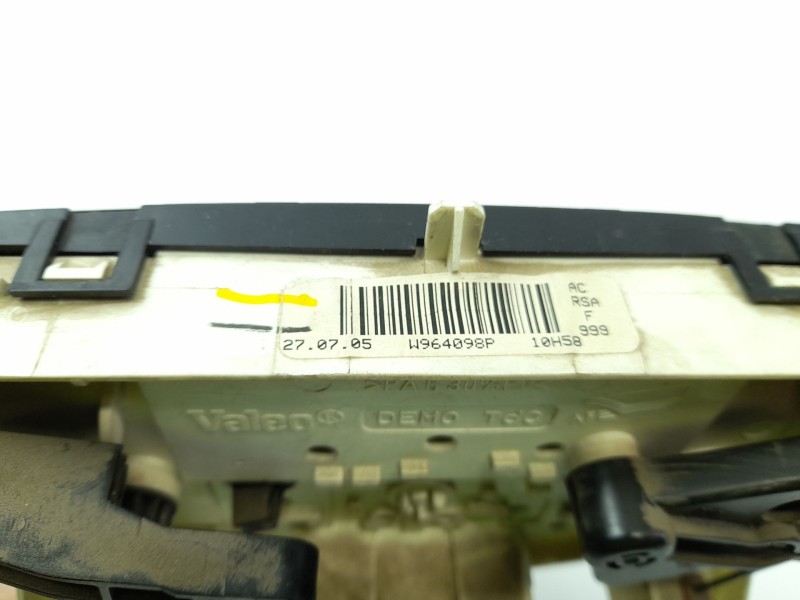 Recambio de mando calefaccion / aire acondicionado para renault trafic ii furgón (fl) 2.5 dti referencia OEM IAM W964098P  
