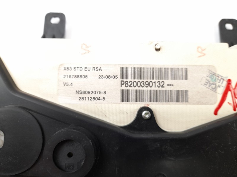 Recambio de cuadro instrumentos para renault trafic ii furgón (fl) 2.5 dti referencia OEM IAM P8200390132  