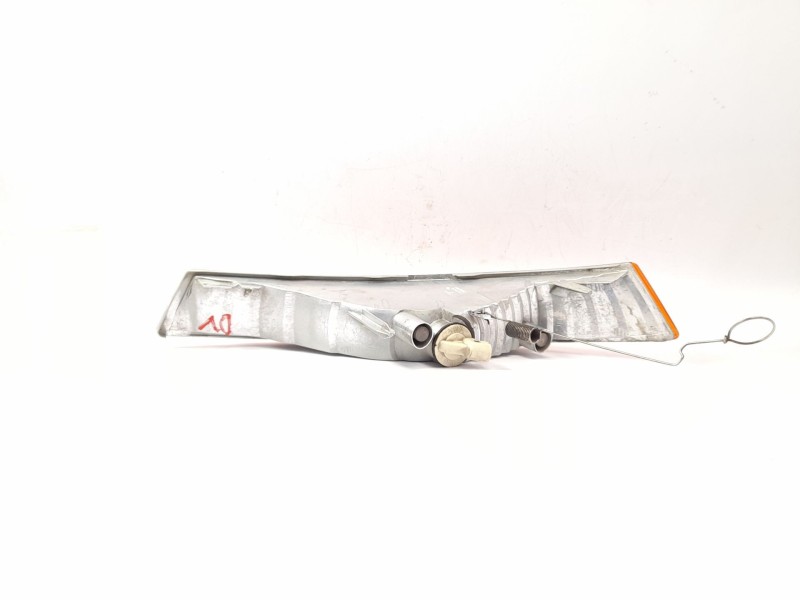 Recambio de piloto delantero derecho para renault trafic ii furgón (fl) 2.5 dti referencia OEM IAM 8200007030  