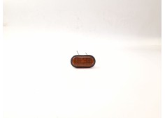 Recambio de piloto lateral izquierdo para renault trafic ii furgón (fl) 2.5 dti referencia OEM IAM 7700847333  