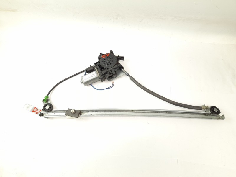 Recambio de elevalunas delantero izquierdo para renault trafic ii furgón (fl) 2.5 dti referencia OEM IAM D239807  