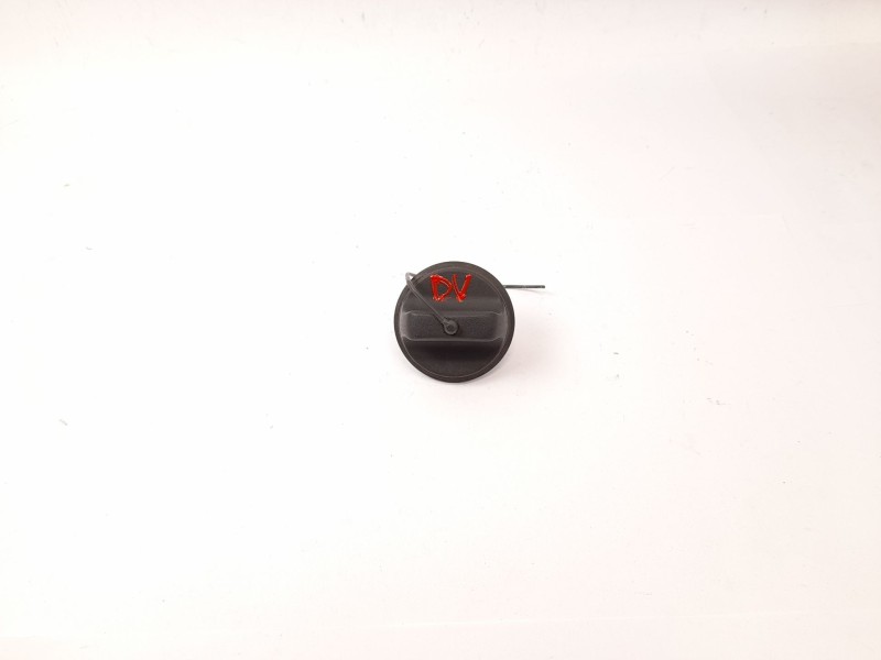 Recambio de tapon combustible para renault trafic ii furgón (fl) 2.5 dti referencia OEM IAM 7700812369  