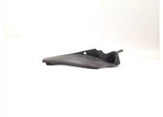 Recambio de moldura para renault trafic ii furgón (fl) 2.5 dti referencia OEM IAM 7700312794   2