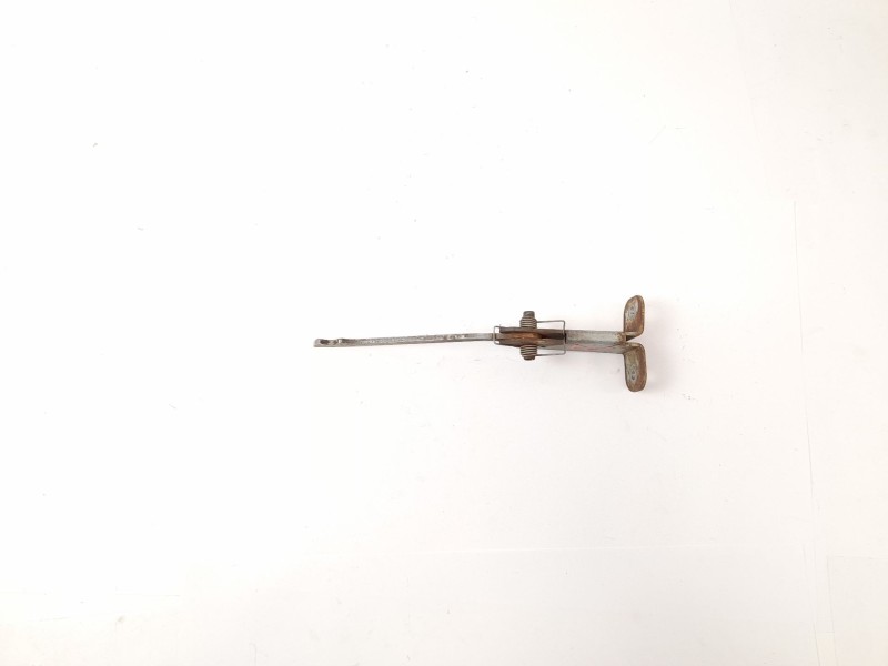 Recambio de retenedor puerta para renault trafic ii furgón (fl) 2.5 dti referencia OEM IAM 197752  