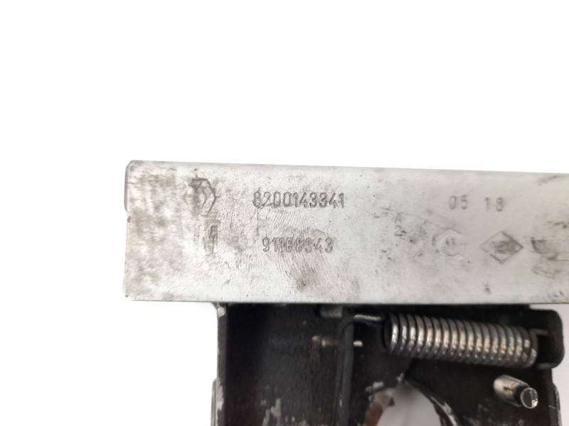 Recambio de cerradura capot para renault trafic ii furgón (fl) 2.5 dti referencia OEM IAM 8200143341  