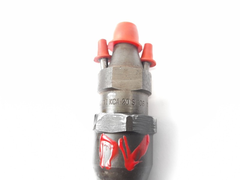 Recambio de inyector para citroën citroën xsara (n1) 1.9 d referencia OEM IAM KCA20S106  