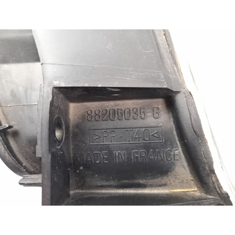 Recambio de faro izquierdo para citroën xantia break (x1_, x2_) 1.9 turbo d referencia OEM IAM 88205035G  