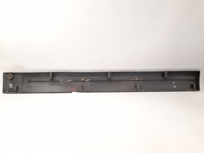 Recambio de moldura para renault express furgoneta/monovolumen (f40_, g40_) 1.6 d (f404) referencia OEM IAM 7700806329  
