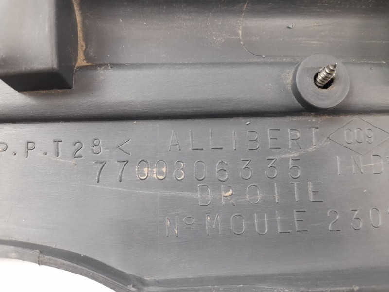 Recambio de moldura para renault express furgoneta/monovolumen (f40_, g40_) 1.6 d (f404) referencia OEM IAM 7700806335  
