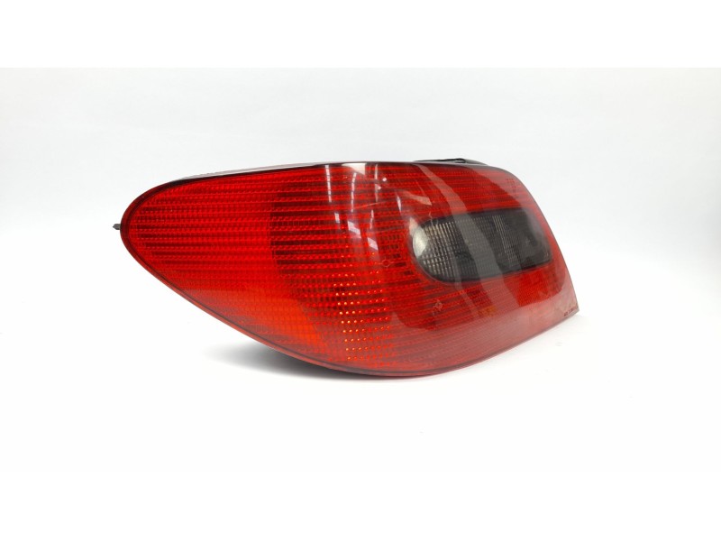 Recambio de piloto trasero izquierdo para citroen xsara coupé (n0) 1.9 td referencia OEM IAM G2534  