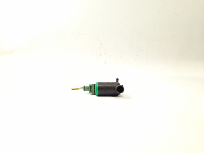 Recambio de bomba limpia para peugeot 406 coupé (8c) 2.0 16v referencia OEM IAM   