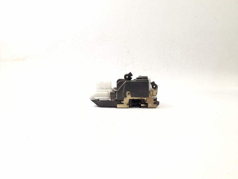 Recambio de cerradura puerta delantera izquierda para peugeot 406 coupé (8c) 2.0 16v referencia OEM IAM   