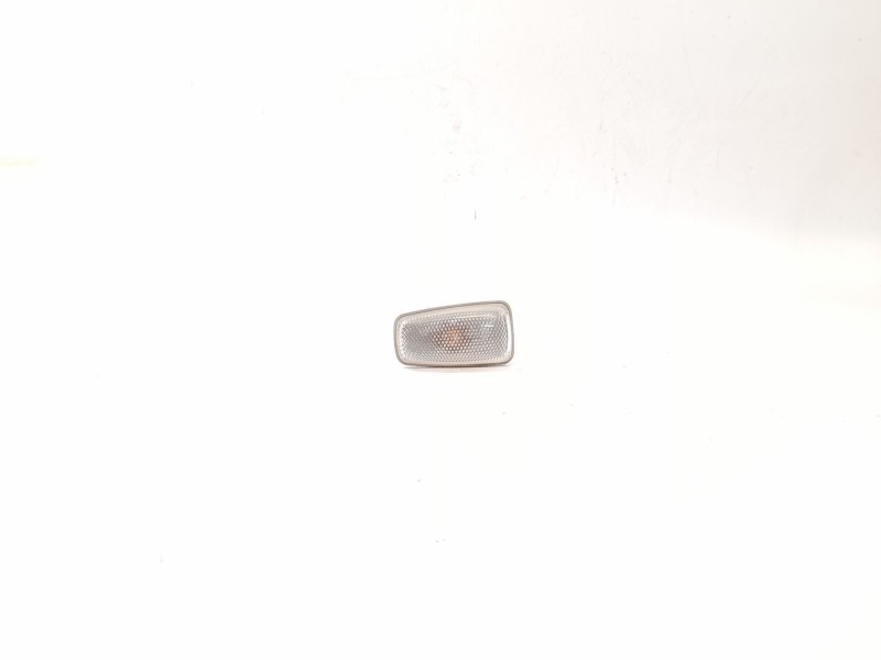 Recambio de piloto lateral izquierdo para peugeot 406 coupé (8c) 2.0 16v referencia OEM IAM 33073312  