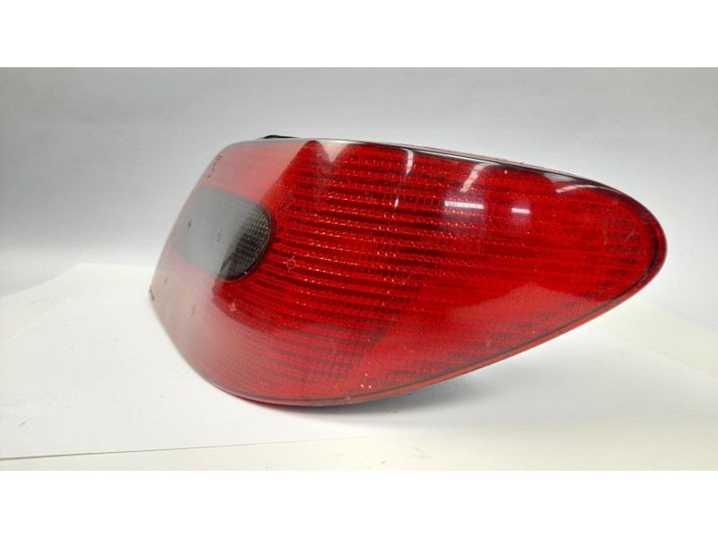 Recambio de piloto trasero derecho para citroen xsara coupé (n0) 1.9 td referencia OEM IAM 2534D  
