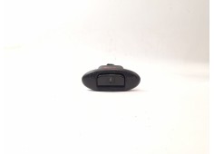 Recambio de maneta exterior porton para renault megane i classic (la0) 1.9 dti (la08, la0n) referencia OEM IAM   