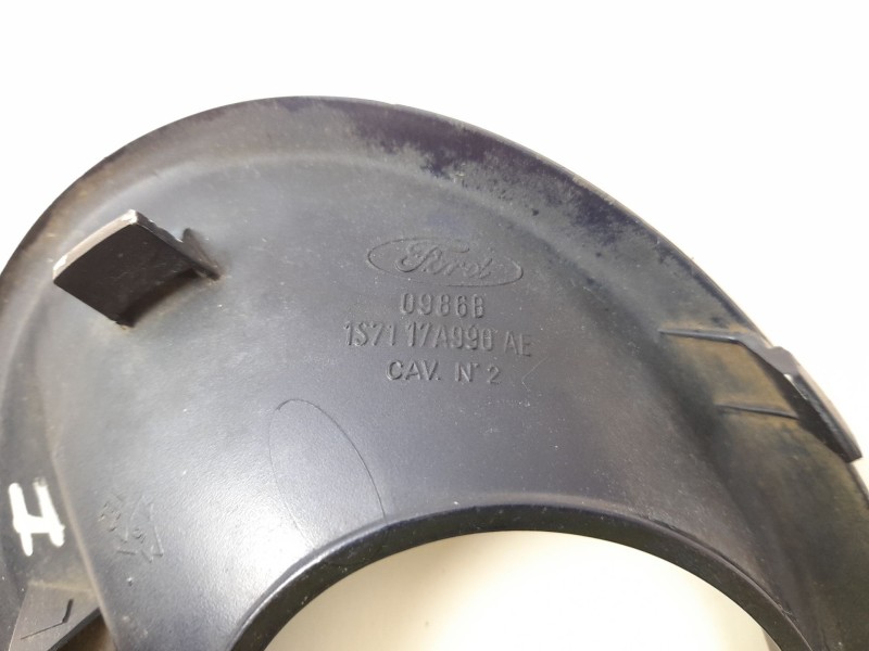 Recambio de moldura para ford mondeo iii (b5y) 2.0 16v tddi / tdci referencia OEM IAM 1S7117A990AE  