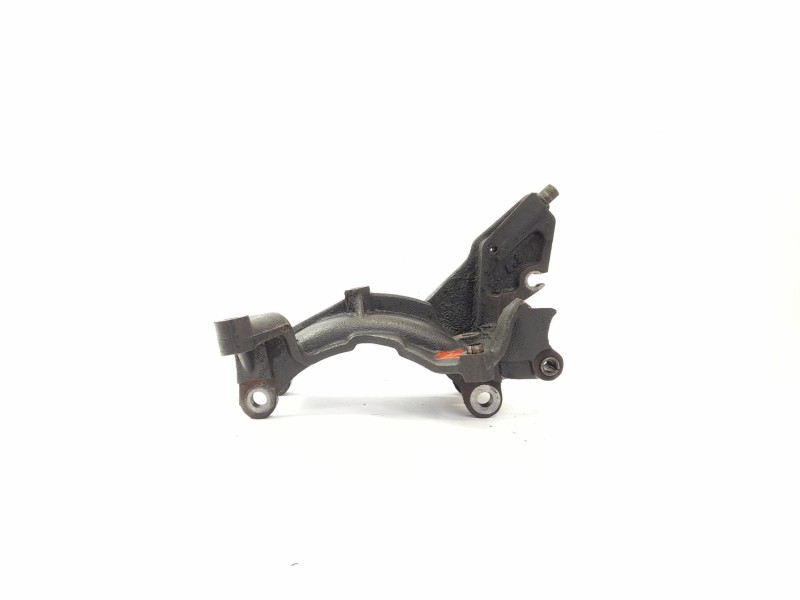 Recambio de soporte alternador para citroën jumpy 1.9 d referencia OEM IAM 256728  