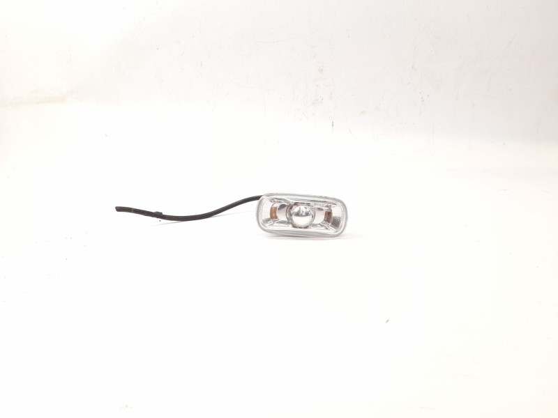 Recambio de piloto lateral derecho para audi a4 avant (8e) 1.8 t referencia OEM IAM 8E0949127  