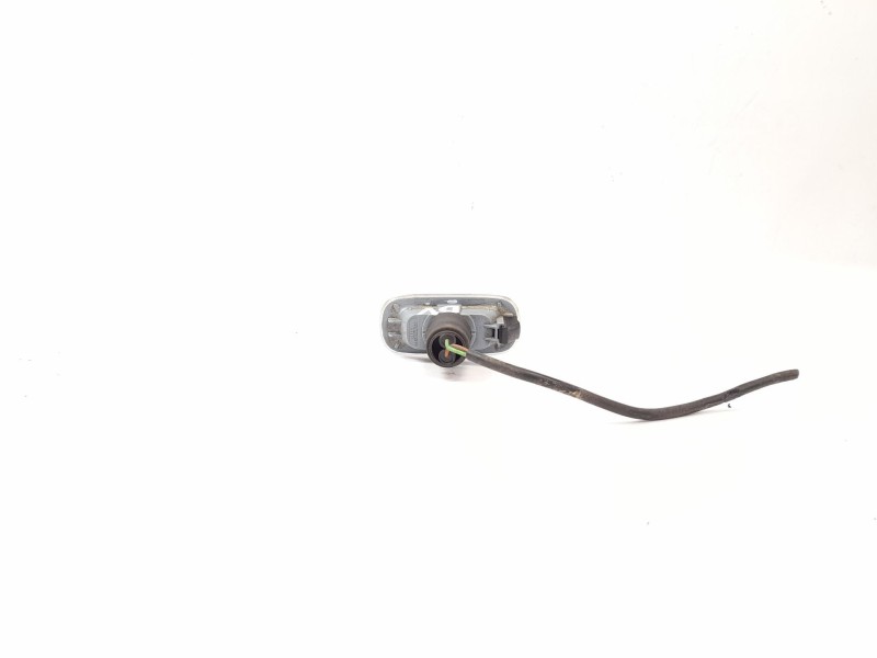 Recambio de piloto lateral derecho para audi a4 avant (8e) 1.8 t referencia OEM IAM 8E0949127  