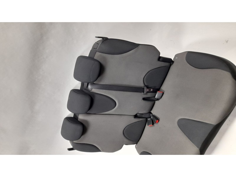 Recambio de asientos traseros para nissan note (e11e) 1.5 dci referencia OEM IAM   