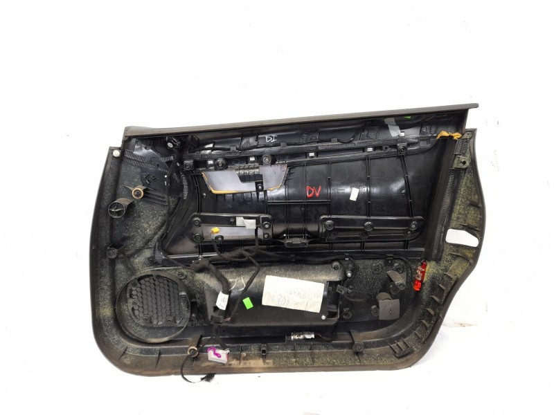 Recambio de guarnecido puerta delantera izquierda para audi a4 avant (8e) 1.8 t referencia OEM IAM 8E1867105  