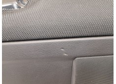 Recambio de guarnecido puerta trasera izquierda para audi a4 avant (8e) 1.8 t referencia OEM IAM 8E0867305   2