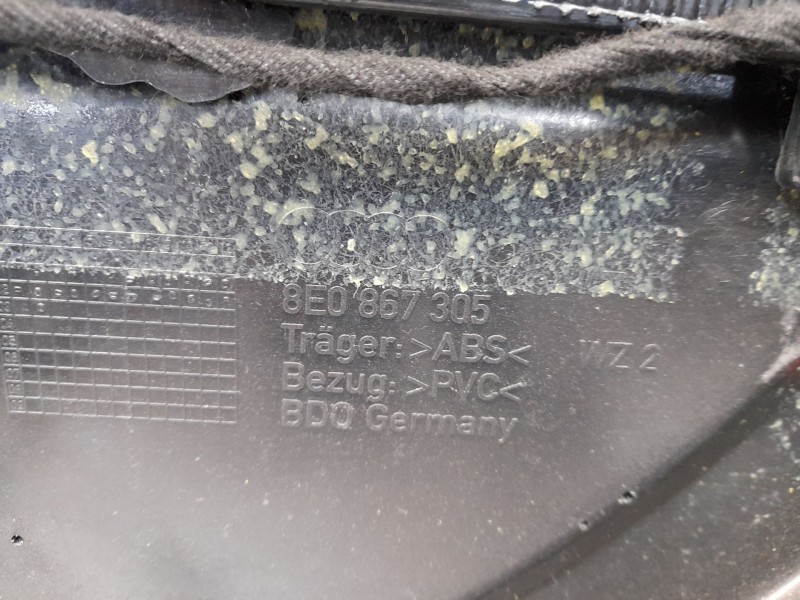 Recambio de guarnecido puerta trasera izquierda para audi a4 avant (8e) 1.8 t referencia OEM IAM 8E0867305  