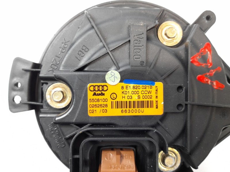 Recambio de motor calefaccion para audi a4 avant (8e) 1.8 t referencia OEM IAM 8E1820021B  