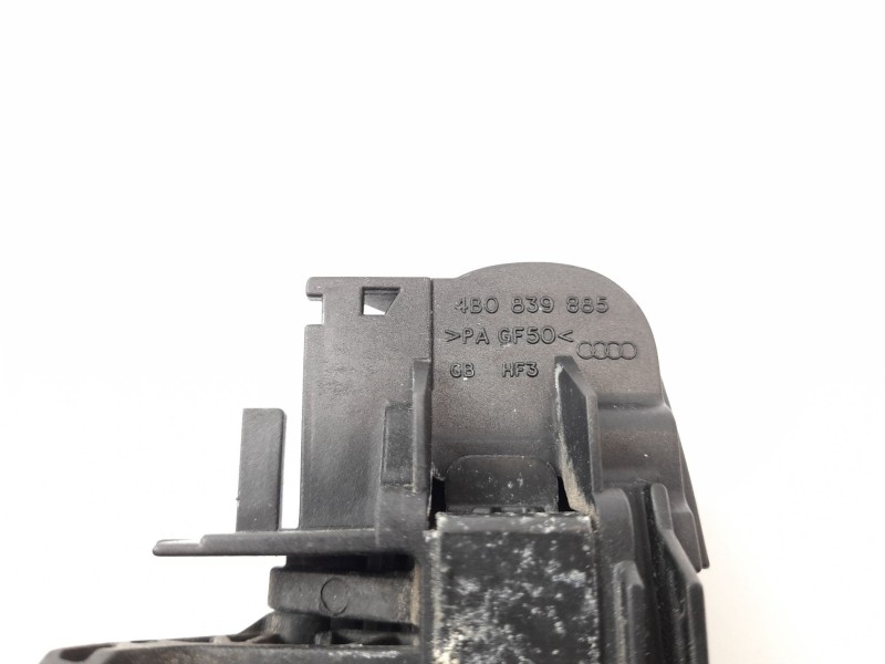 Recambio de maneta exterior trasera izquierda para audi a4 avant (8e) 1.8 t referencia OEM IAM 4B0839885  