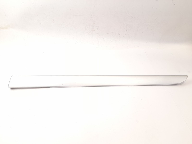 Recambio de moldura para audi a4 avant (8e) 1.8 t referencia OEM IAM 8E0867420  