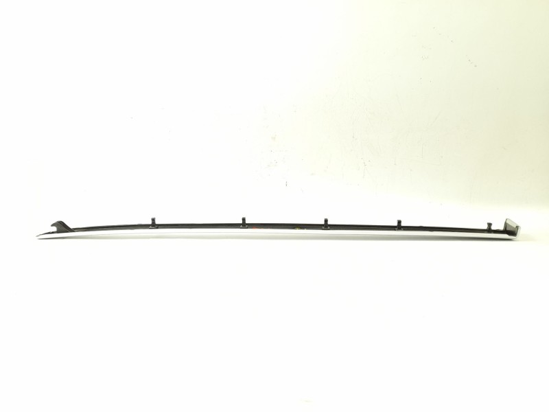Recambio de moldura para audi a4 avant (8e) 1.8 t referencia OEM IAM 8E0867419  