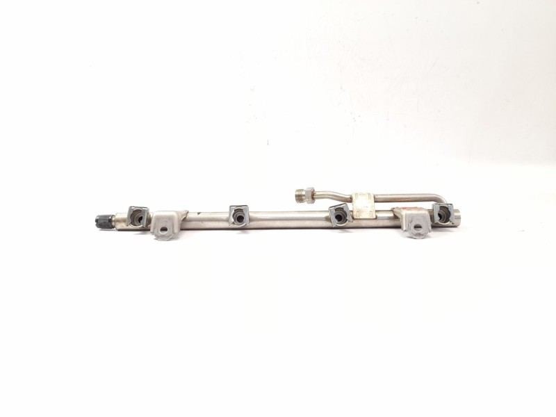 Recambio de rampa inyectora para audi a4 avant (8e) 1.8 t referencia OEM IAM 06B133317AF  