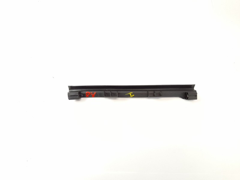 Recambio de moldura para audi a4 avant (8e) 1.8 t referencia OEM IAM 8E0868203  