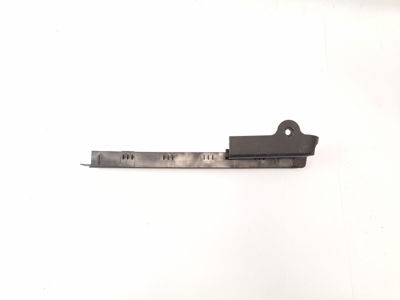 Recambio de moldura para audi a4 avant (8e) 1.8 t referencia OEM IAM 8E0881478  