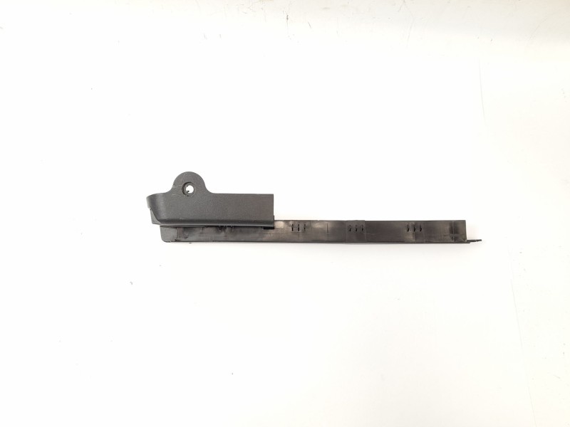 Recambio de moldura para audi a4 avant (8e) 1.8 t referencia OEM IAM 8E0881347  