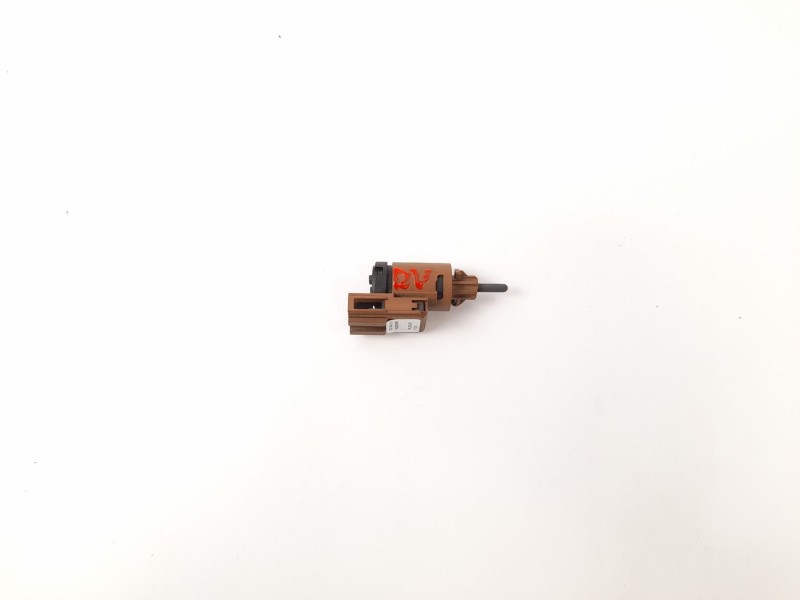 Recambio de interruptor para audi a4 avant (8e) 1.8 t referencia OEM IAM 3B0945511  