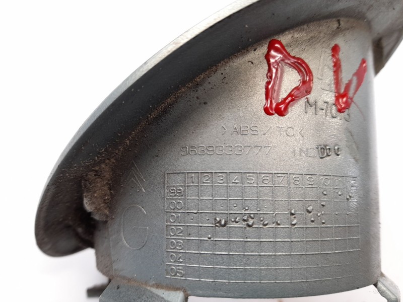 Recambio de moldura para citroën xsara picasso (n68) 2.0 hdi referencia OEM IAM 9639333777  
