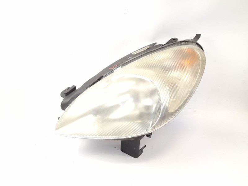 Recambio de faro izquierdo para citroën xsara picasso (n68) 2.0 hdi referencia OEM IAM 9631495180  