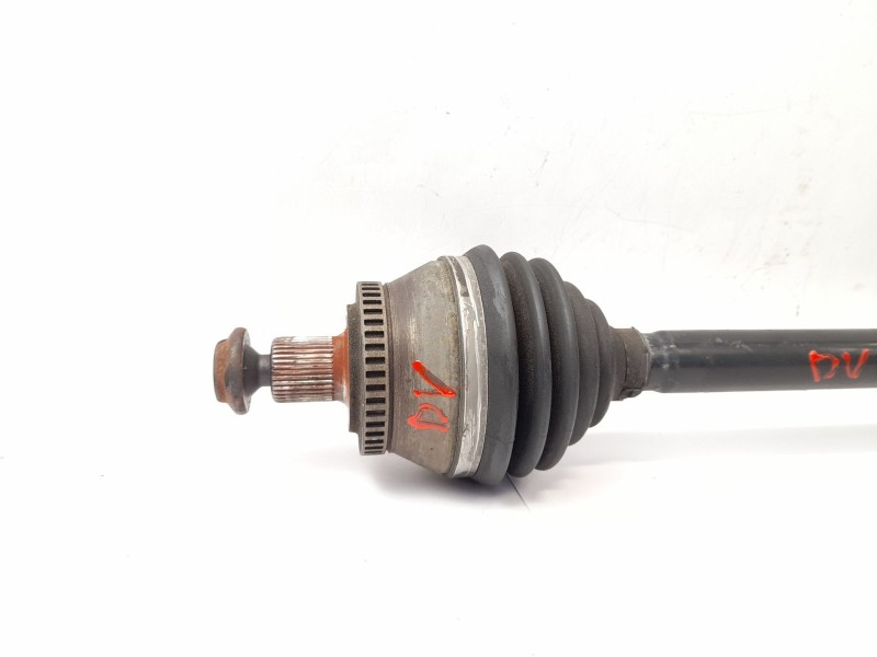Recambio de transmision delantera derecha para audi a4 avant (8e) 1.8 t referencia OEM IAM 8E0407272S  