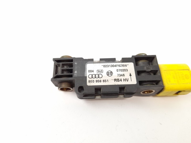 Recambio de sensor de impacto para audi a4 avant (8e) 1.8 t referencia OEM IAM 8E0959651  