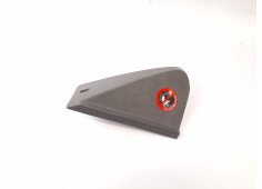 Recambio de moldura para hyundai santa fé i (sm) 2.0 crdi referencia OEM IAM 8471726000  