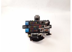 Recambio de caja reles / fusibles para hyundai santa fé i (sm) 2.0 crdi referencia OEM IAM 9118826104  
