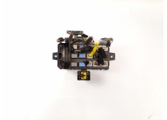 Recambio de caja reles / fusibles para hyundai santa fé i (sm) 2.0 crdi referencia OEM IAM 9118826104   2