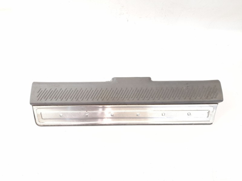 Recambio de moldura para hyundai santa fé i (sm) 2.0 crdi referencia OEM IAM 8587126010  
