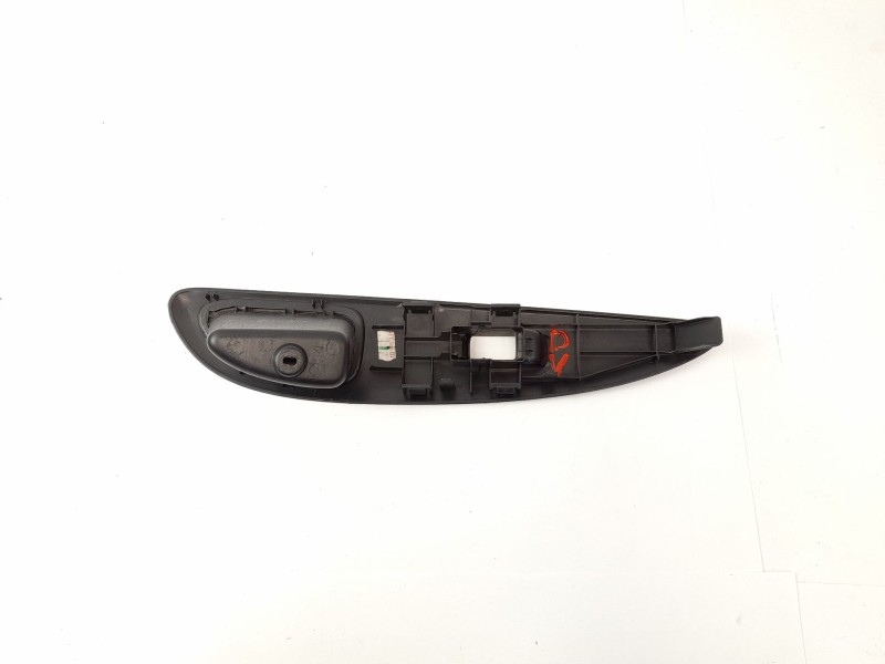 Recambio de moldura para nissan primera (p12) 2.2 di referencia OEM IAM 80950AV700  
