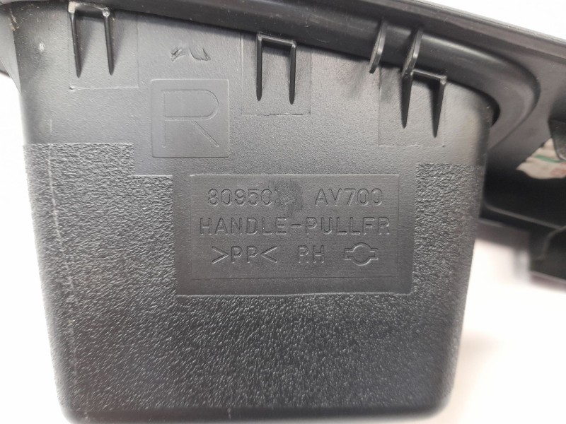 Recambio de moldura para nissan primera (p12) 2.2 di referencia OEM IAM 80950AV700  