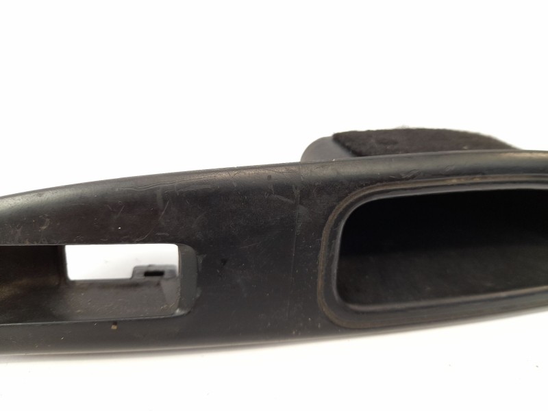 Recambio de moldura para nissan primera (p12) 2.2 di referencia OEM IAM 82961AV760  