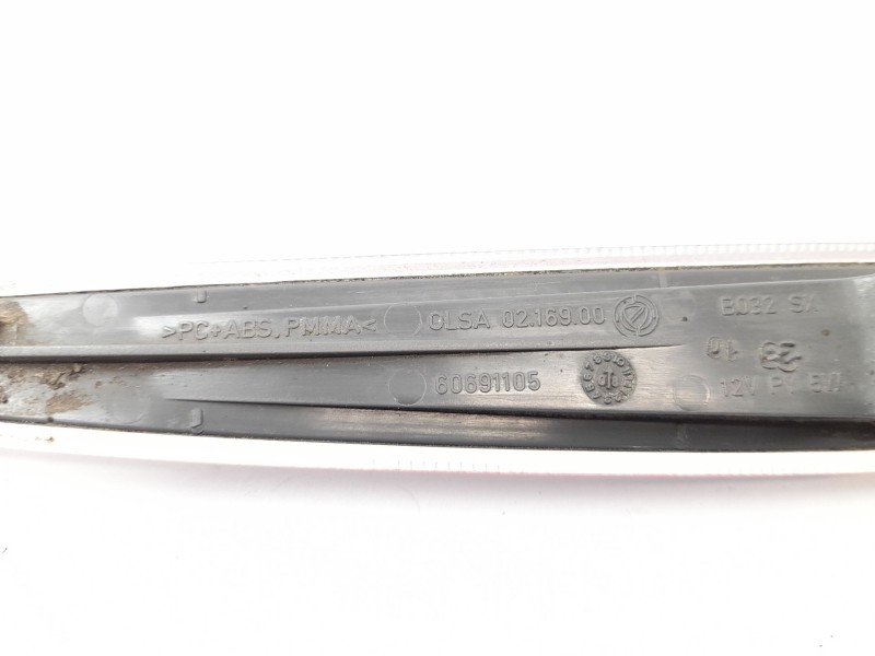 Recambio de piloto lateral izquierdo para alfa romeo 159 (939_) 2.0 jtdm (939axp1b) referencia OEM IAM 60691105  