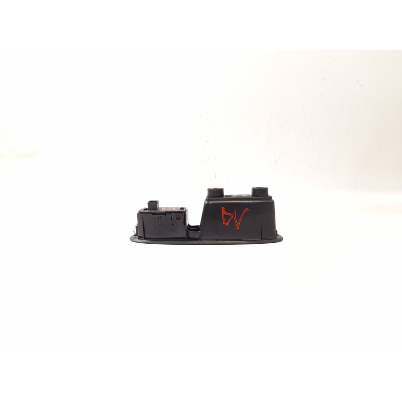Recambio de mando elevalunas trasero derecho para alfa romeo 159 (939_) 2.0 jtdm (939axp1b) referencia OEM IAM 156079596  